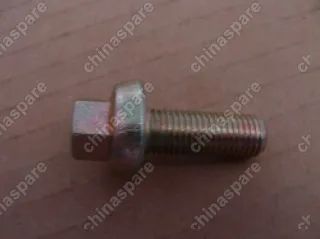 Болт с фланцевой головкой увеличенной толщины BYD F3