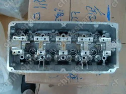 Головка блока цилиндров голая BYD F3