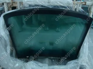 1017174600 Стекло лобовое f3, f3r 10637516-00 BYD
