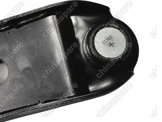 Рычаг передней подвески правый (в сборе) Changan CS35