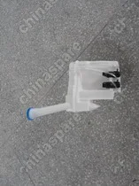 Бачок омывателя стекла (с двумя моторами) f0 BYD Flyer