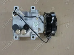 Компрессор кондиционера f0 BYD Flyer
