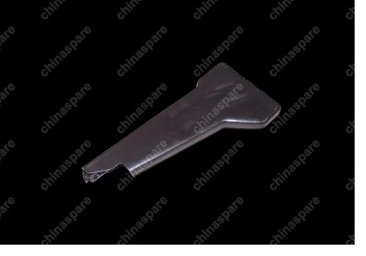 Кронштейн бампера переднего правый (металлический) Chery Amulet