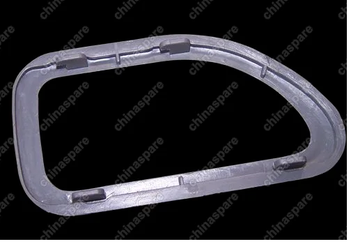 A116105148 Рамка ручки - внутренняя правая (черная) Chery Amulet