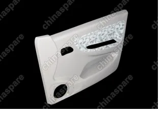 Обшивка двери передней правой Chery Amulet