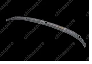 A115300580 Панель лобового стекла (жабо) Chery Amulet