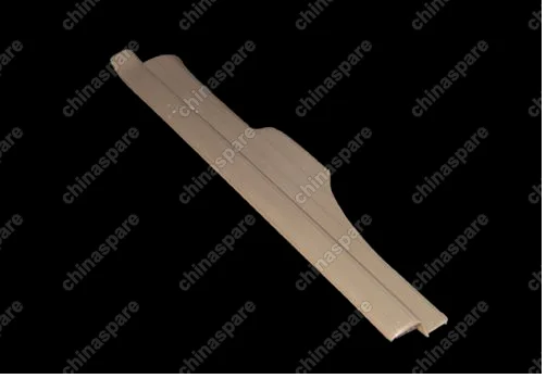 Накладка порога задняя левая бежевая Chery Amulet