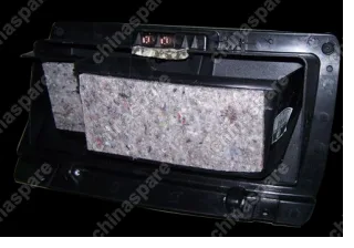 A155305410BT Крышка бардачка Chery Amulet
