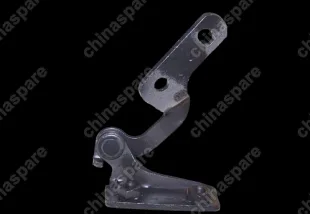 Петля багажника (5-ой двери) левая Chery Amulet