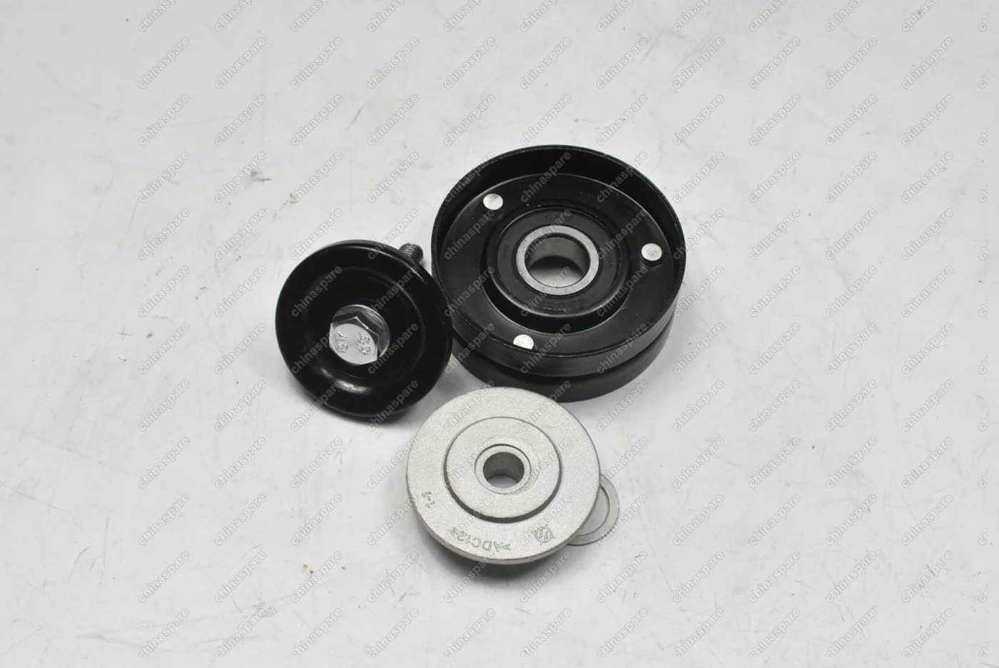 Ролик ремня приводного генератора паразитный Chery Amulet