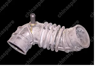 Патрубок воздушный впускной Chery Amulet