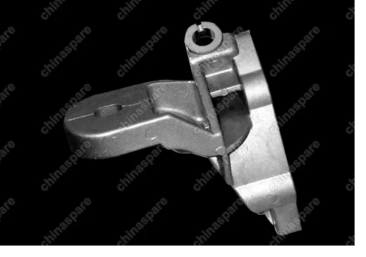 A111001211 Кронштейн левый опоры двигателя Chery Amulet
