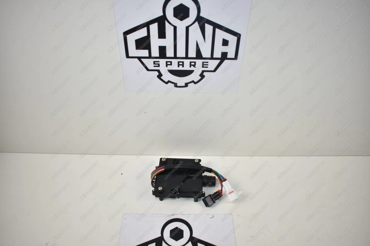 Активатор замка передней левой двери Chery Amulet