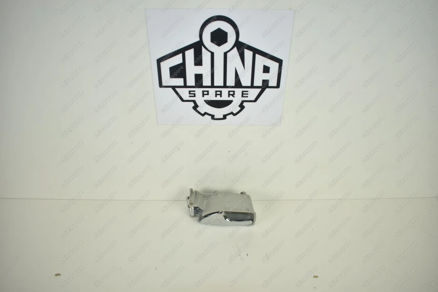 Ручка двери внутренняя левая серая Chery Amulet