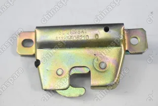 Замок багажника правый Chery Amulet