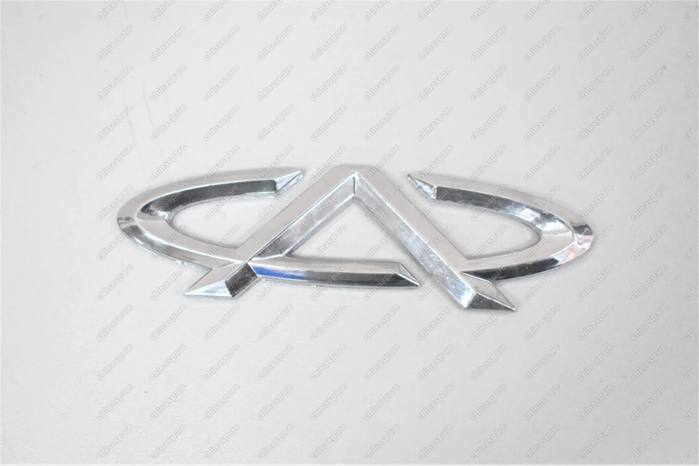 A113921113 Эмблема задняя Chery Amulet, Eastar, Fora, Kimo, QQ, Tiggo