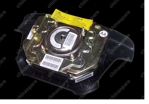 Подушка безопасности вод. (черная) Chery Amulet