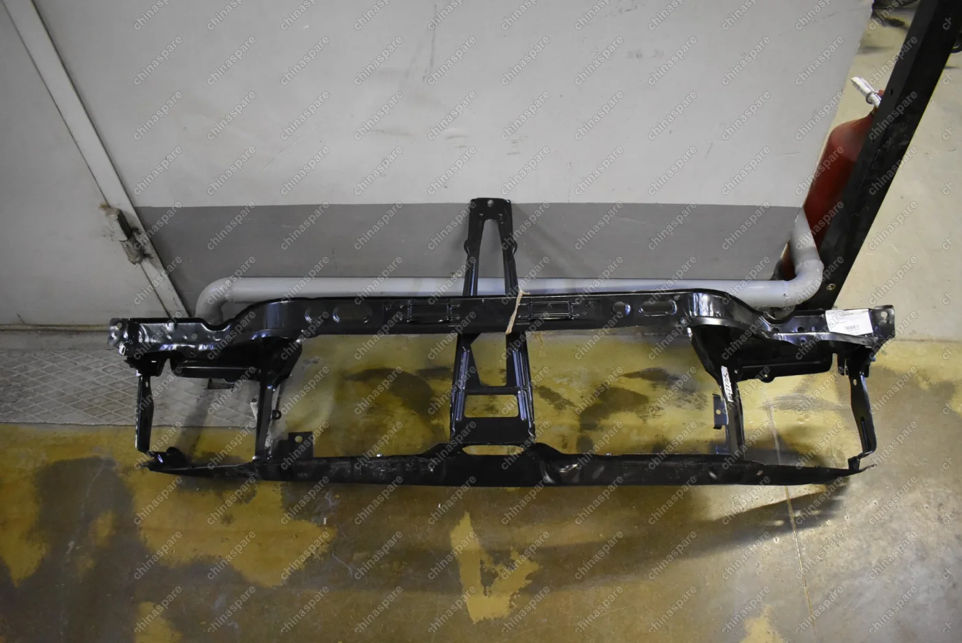 Рамка радиатора (телевизор) Chery Amulet