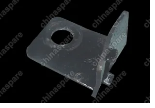 A111602041BM Скоба крепления троса сцепления Chery Amulet