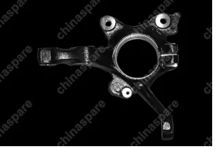 Кулак поворотный левый Chery Amulet