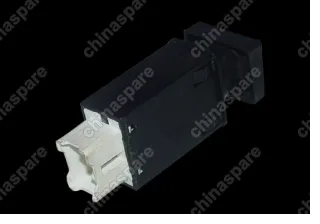 Кнопка включения передних противотуманных фонарей Chery Amulet