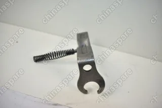 Вилка включения задней передачи Chery Amulet