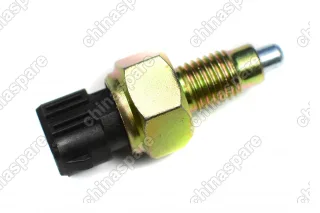 Датчик заднего хода Chery Amulet