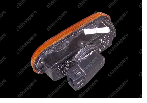 Повторитель поворота желтый Chery Amulet