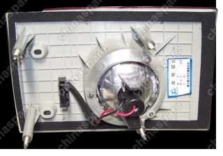 Фонарь задний правый внутренний (на крышке багажника) Chery Amulet