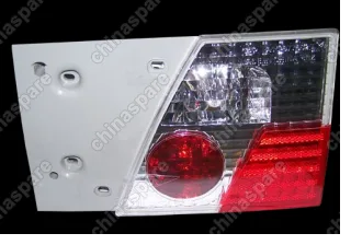 Фонарь задний правый внутренний (на крышке багажника) Chery Amulet