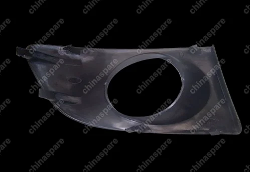 B142803113 Накладка передней левой противотуманной фары Chery Cross Eastar