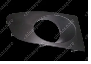 B142803114 Накладка передней правой противотуманной фары Chery Cross Eastar