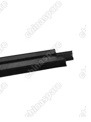 Молдинг (уплотнитель) стекла двери передней правой наружный(бархотка) Chery Tiggo