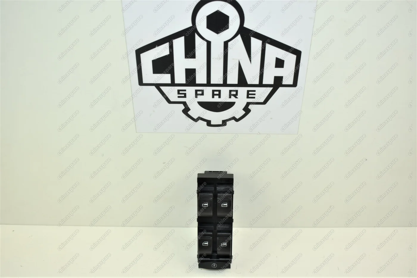 Блок управления стеклоподъемниками водительской двери Chery Amulet