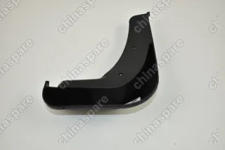 Брызговик задний правый Chery Bonus