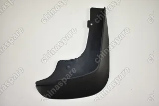 Брызговик передний правый Chery Bonus