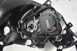 Фара передняя правая Chery Bonus, Very