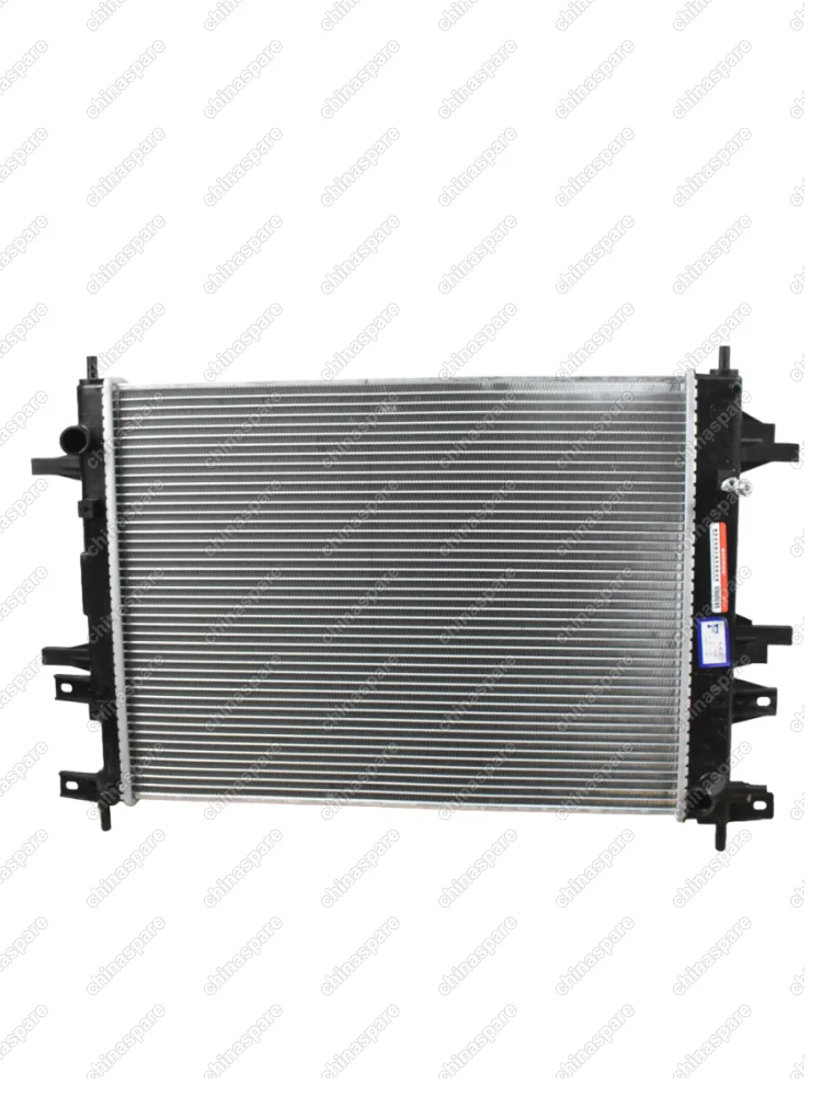 J421301110 Радиатор охлаждения двигателя (МКПП) Chery Arrizo 7 / Tiggo 2 / Tiggo 4 1.5