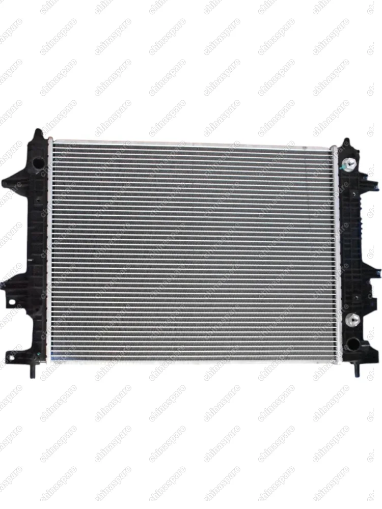 T302000503AA Радиатор охлаждения Chery Tiggo 4 (17-)/4 Pro (20-)/7 (16-)/8 (18-)/8 Pro (20-) CVT с отверстием под датчик