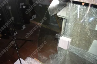 Стекло Заднее Закаленное (Сталинит) JCB 3CX / 4CX 2005 (Т3)