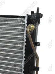 SGHY00161R Радиатор Hyundai Solaris I / Kia Rio III 6AT 15-