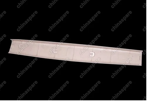 Обшивка двери задней верхняя бежевая Chery Cross Eastar