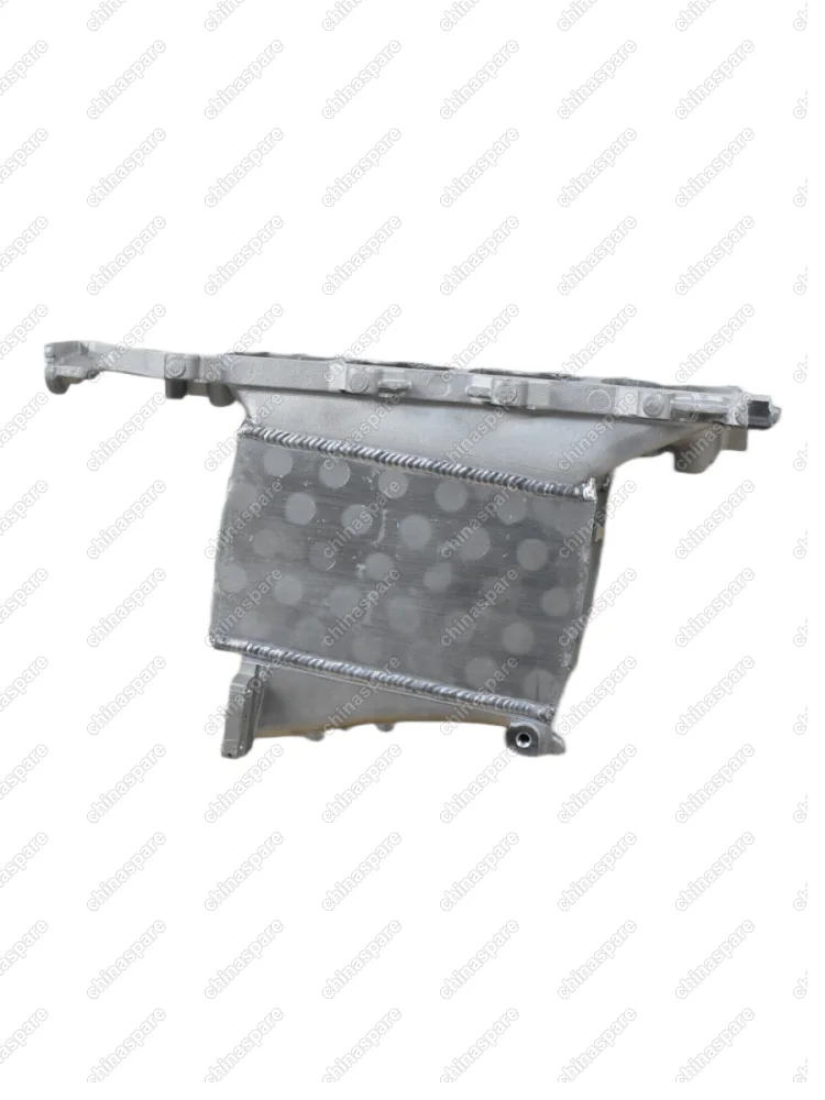 04L129711MCHSD001 Впускной коллектор с интеркулером VAG 04L 129 766 BA 04L 129 766 AM 04L 129 766 B (уценка)