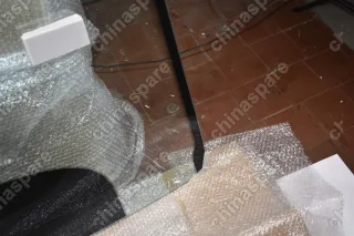 Стекло Ветровое JCB 3CX / 4CX 2005 (ЗП, Т3) 1375 Х 1080 Триплекс