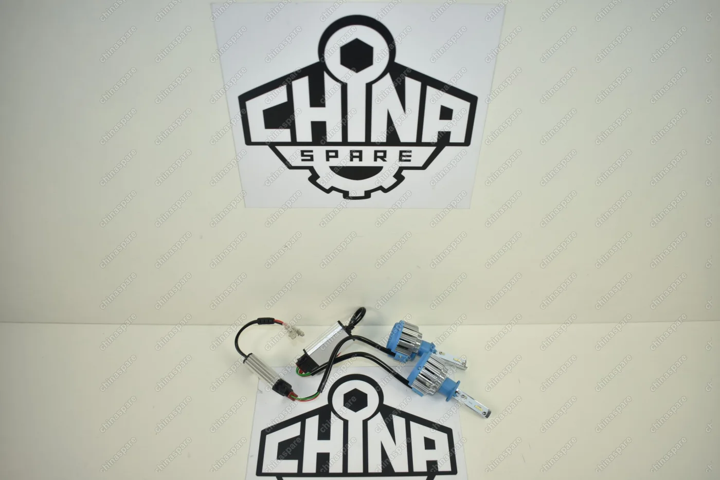 Лампа Светодиодная H1 AKAS T1 6000K 8-48V CANBUS 3300lm 35W Convex chip