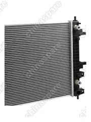 302000503AA Радиатор охлаждения Exeed LX (19-)/Chery Tiggo 4 (17-)/4 Pro (20-)/7 (16-)/8 (18-)/8 Pro (20-) CVT с отверстием под датчик