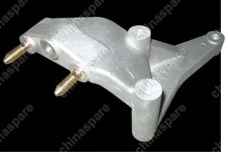 A211001411 Кронштейн правой опорвы двигателя Chery Cross Eastar