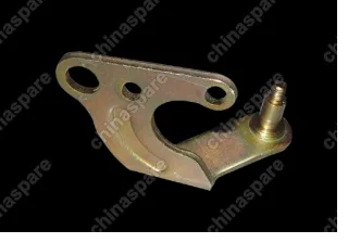 QR5231702440 Скоба кронштейн Chery Cross Eastar