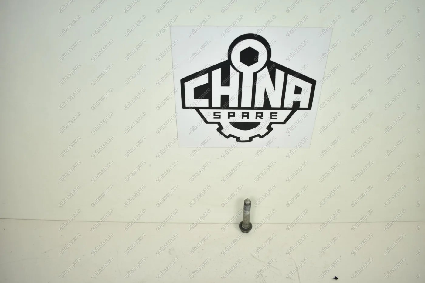 Болт крепления передней ступицы Chery Cross Eastar, Eastar, Fora, QQ