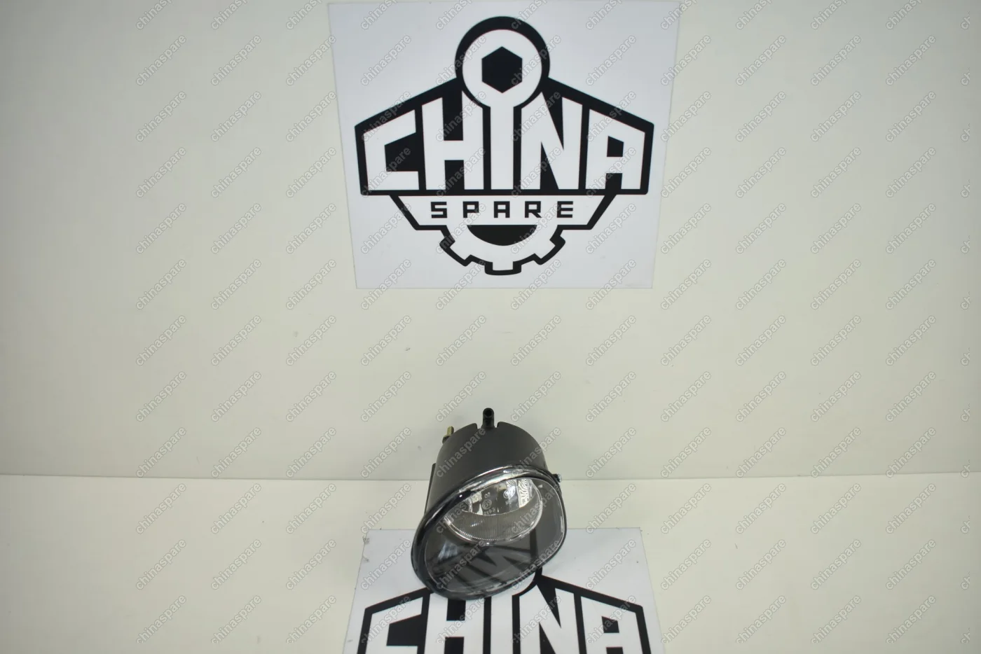 Фара противотуманная передняя левая Chery Cross Eastar